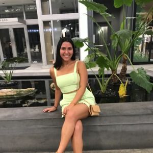 Meet your Posher, Maria